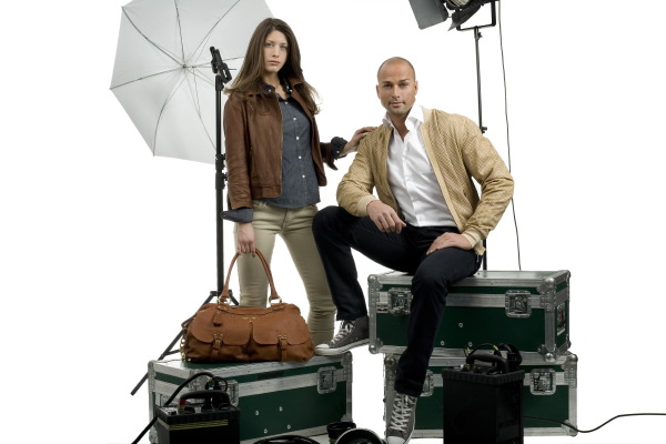 advertise/080805Siham.Graini.Bettarini\Siham.Graini.Bettarini.luca.patrone.040.JPG